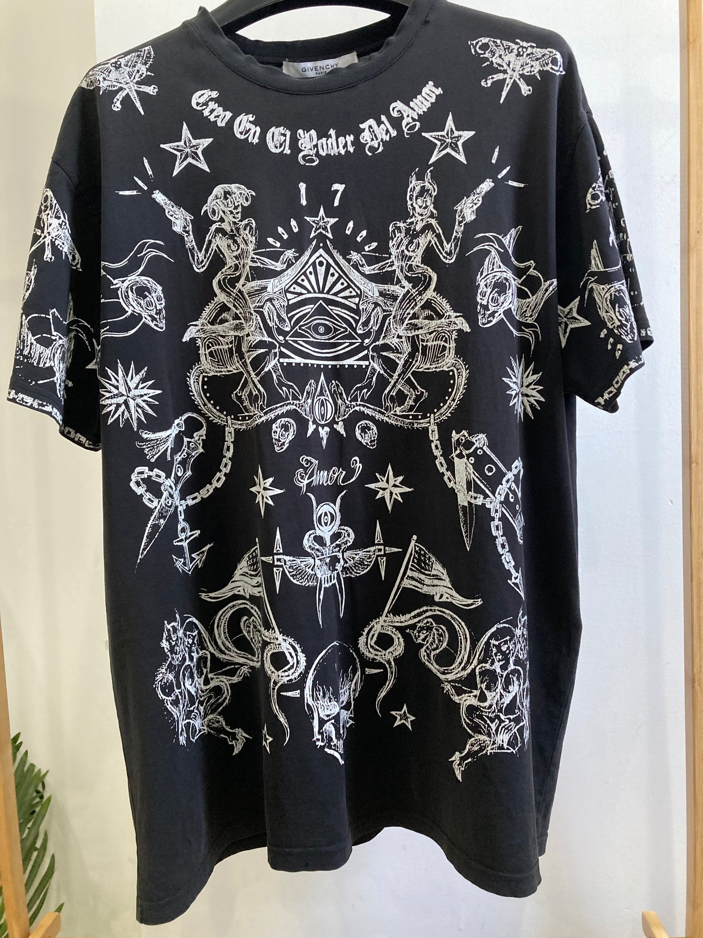 Givenchy Elmerinda Print Cotton T Shirt Large