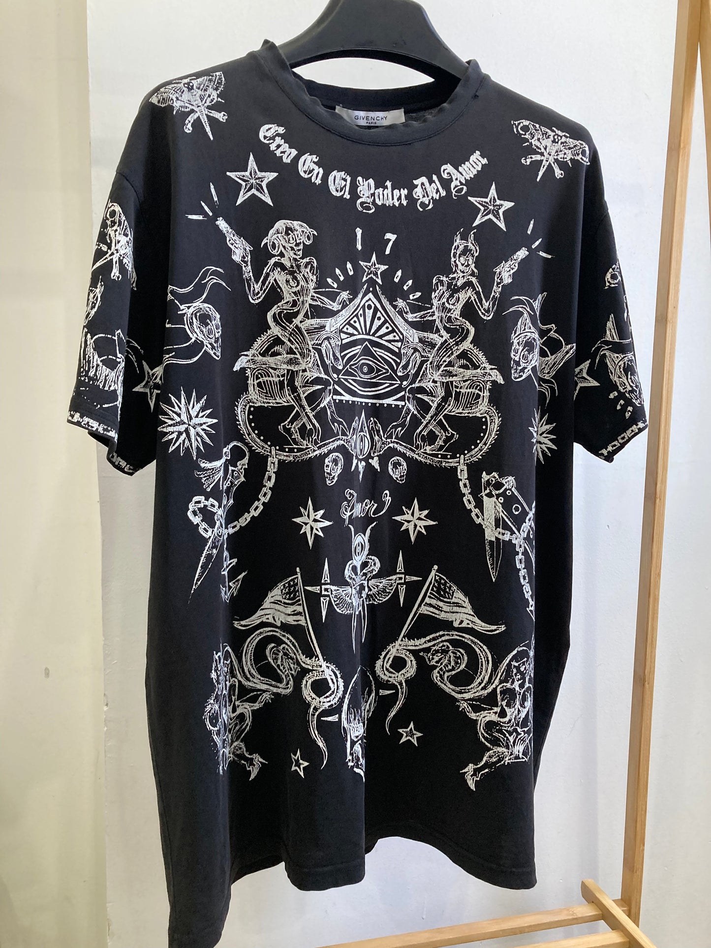 Givenchy Elmerinda Print Cotton T Shirt Large