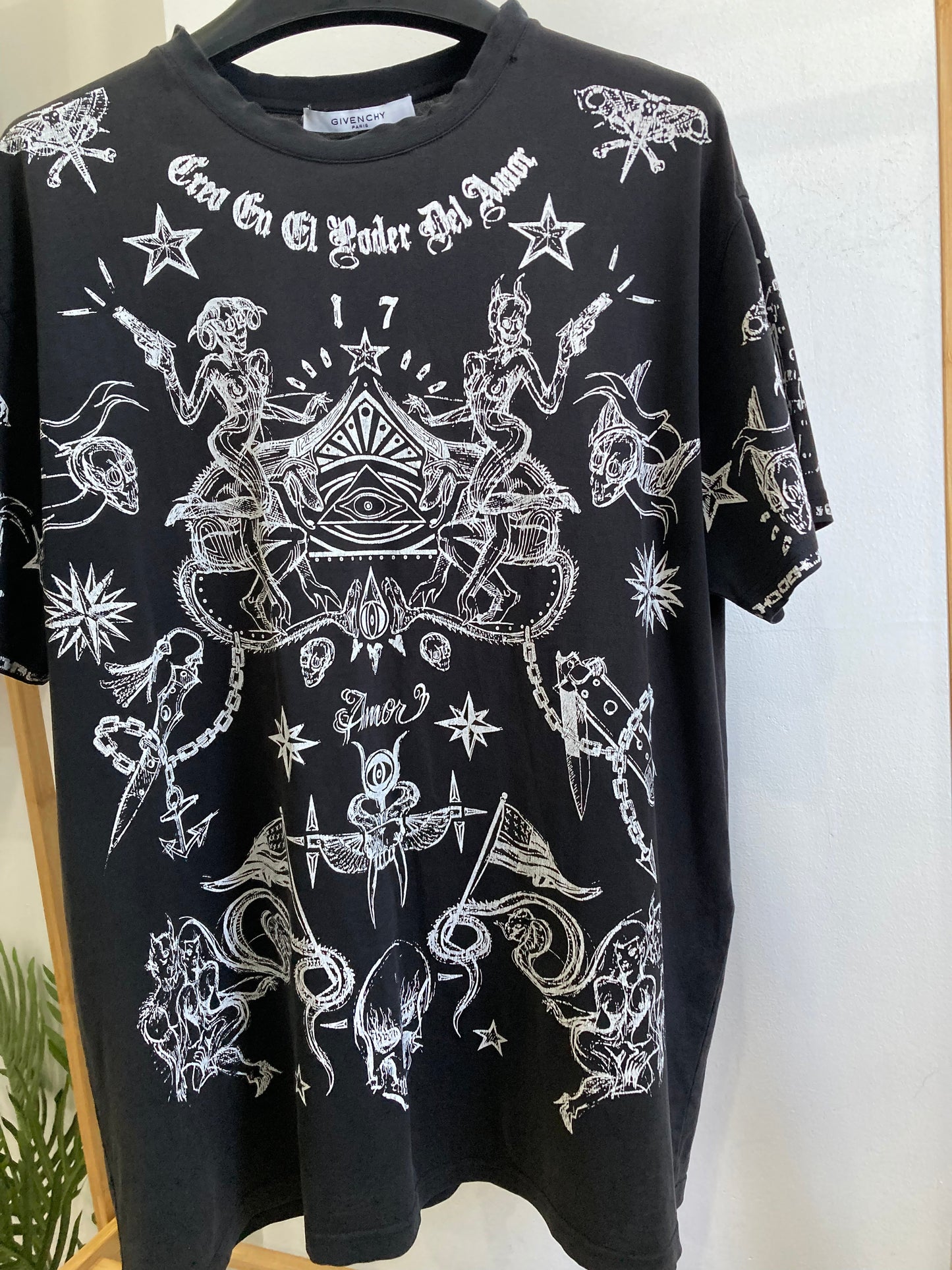 Givenchy Elmerinda Print Cotton T Shirt Large