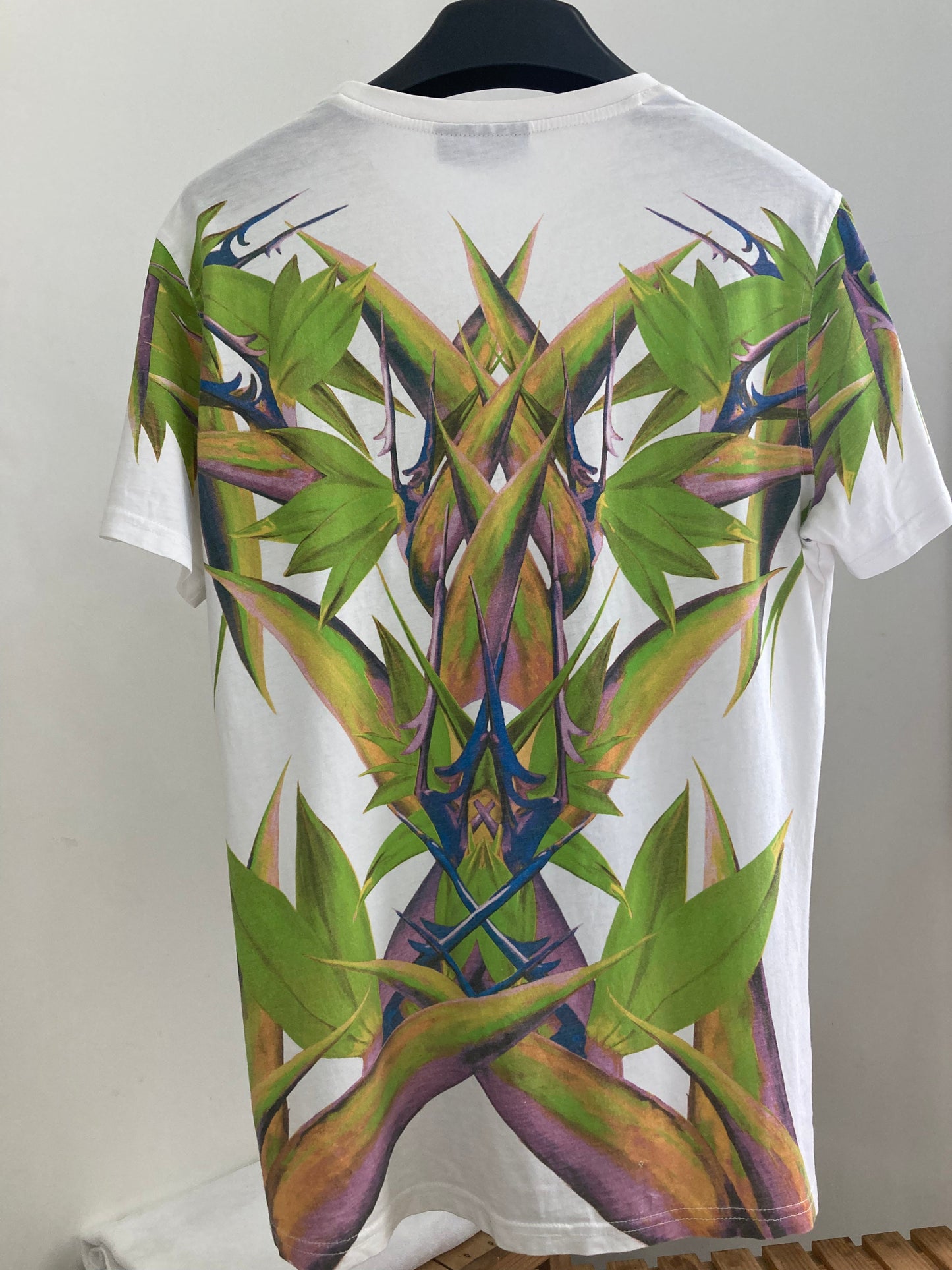 Givenchy Birds Of Paradise T Shirt Small