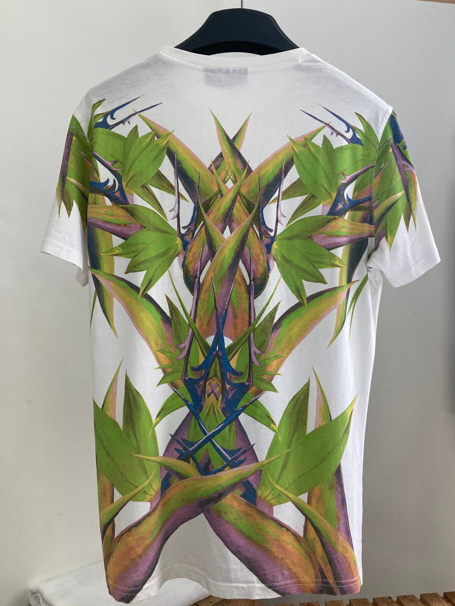 Givenchy Birds Of Paradise T Shirt Small