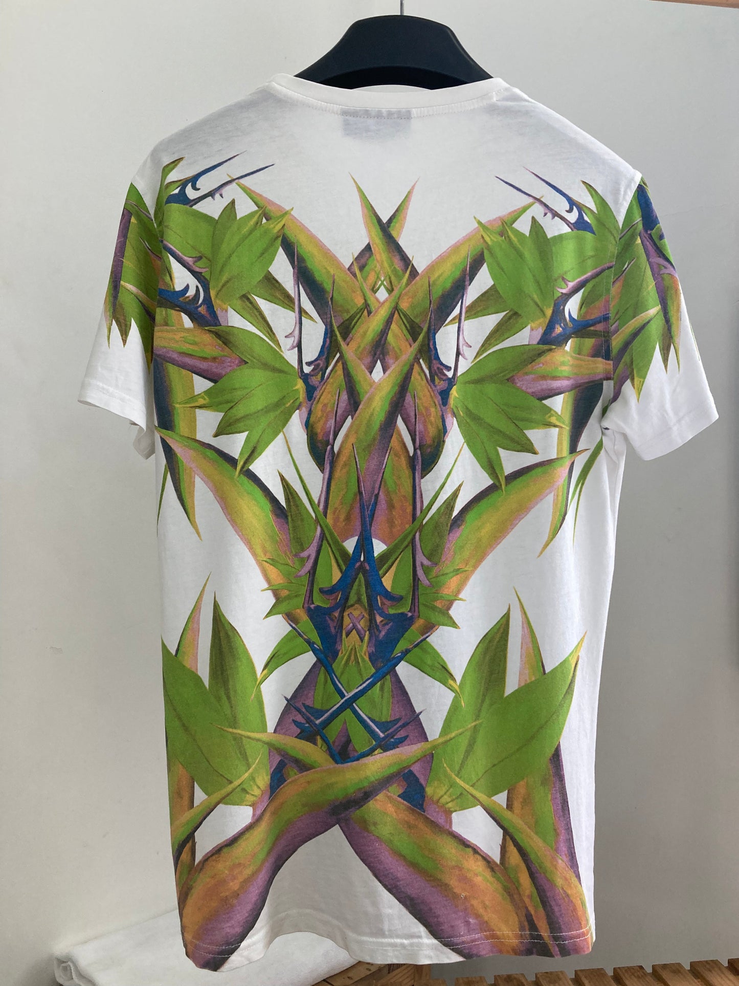 Givenchy Birds Of Paradise T Shirt Small