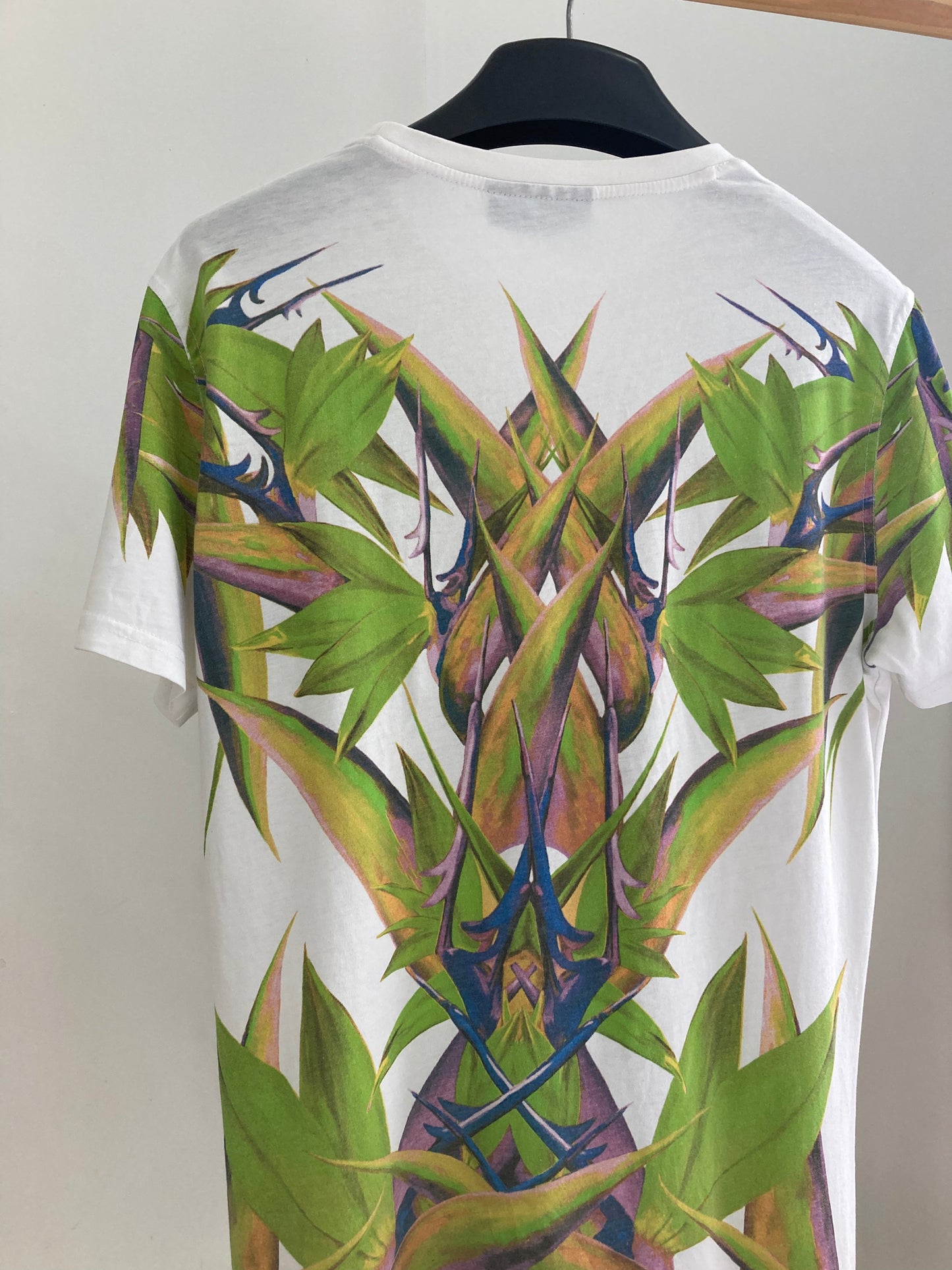 Givenchy Birds Of Paradise T Shirt Small