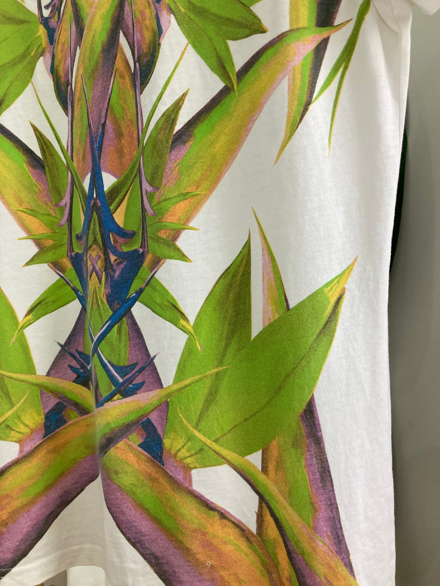 Givenchy Birds Of Paradise T Shirt Small
