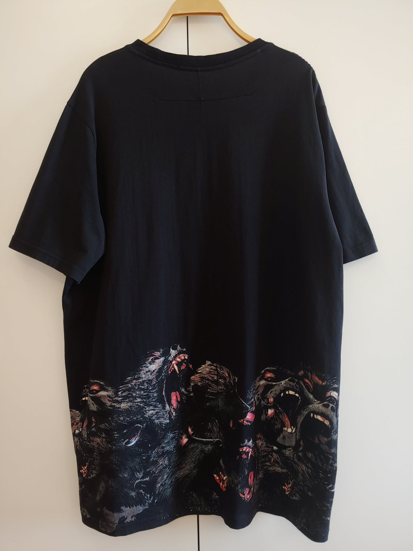 Givenchy Screaming Monkeys T Shirt S