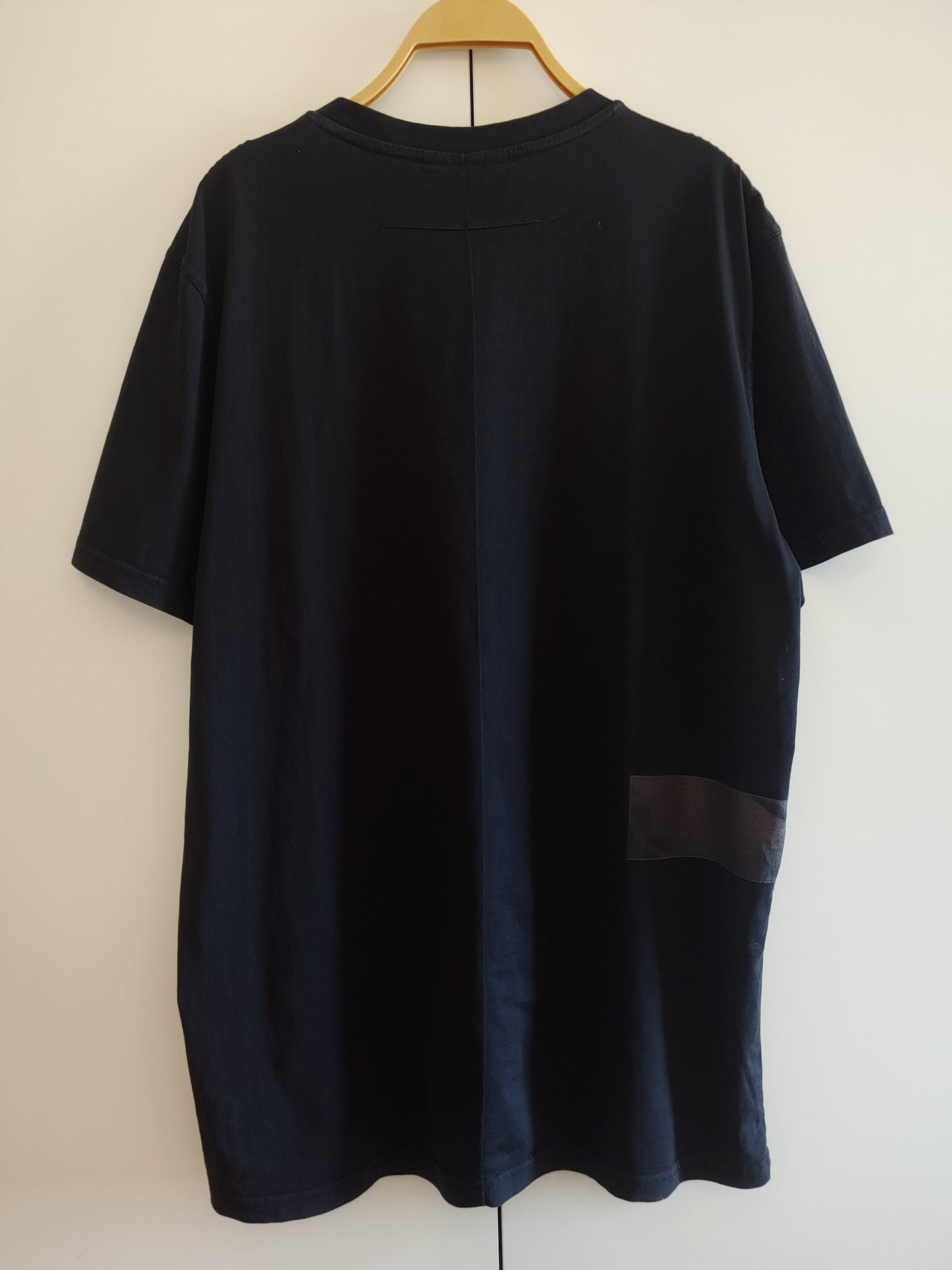 Givenchy Screaming Monkeys T Shirt S