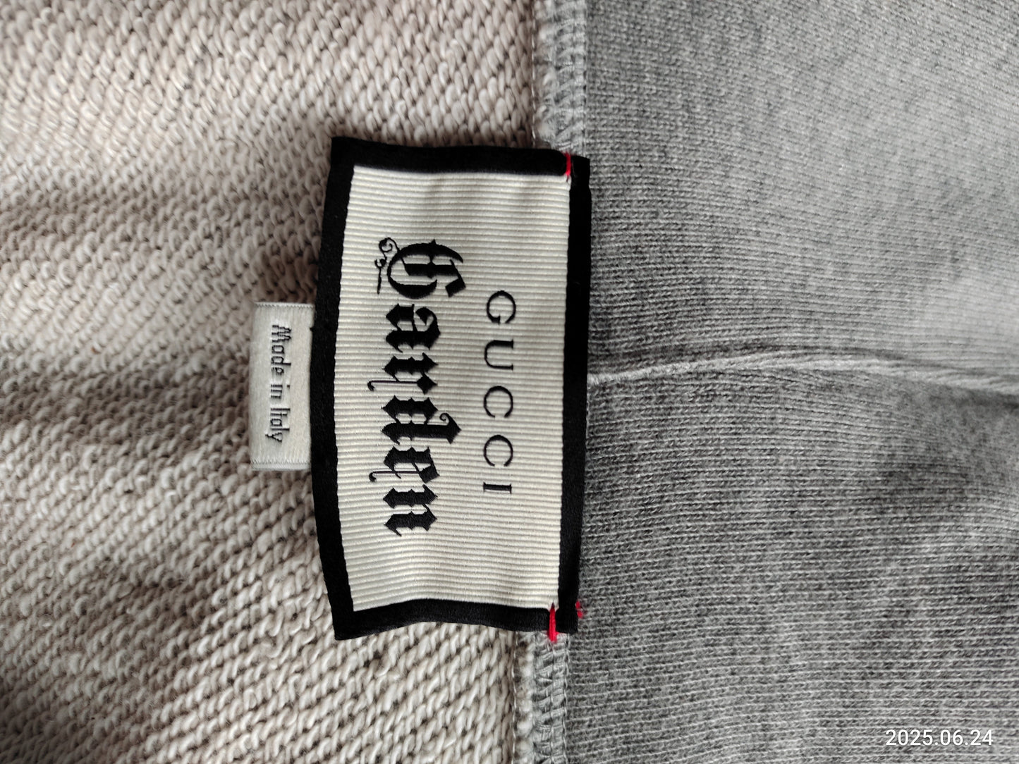 Gucci Disney Donald Duck  Off White Cotton T Shirt  M Regular Fit
