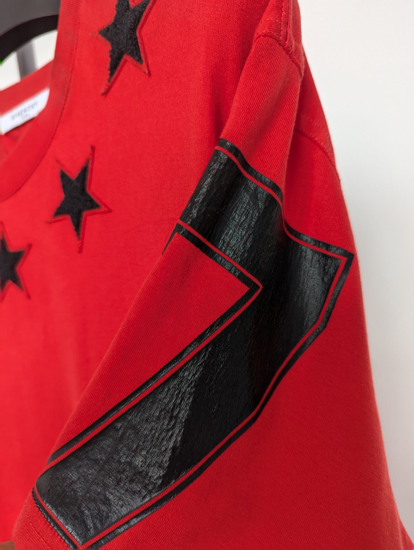 Givenchy 47 Stars Cotton Red T Shirt Medium