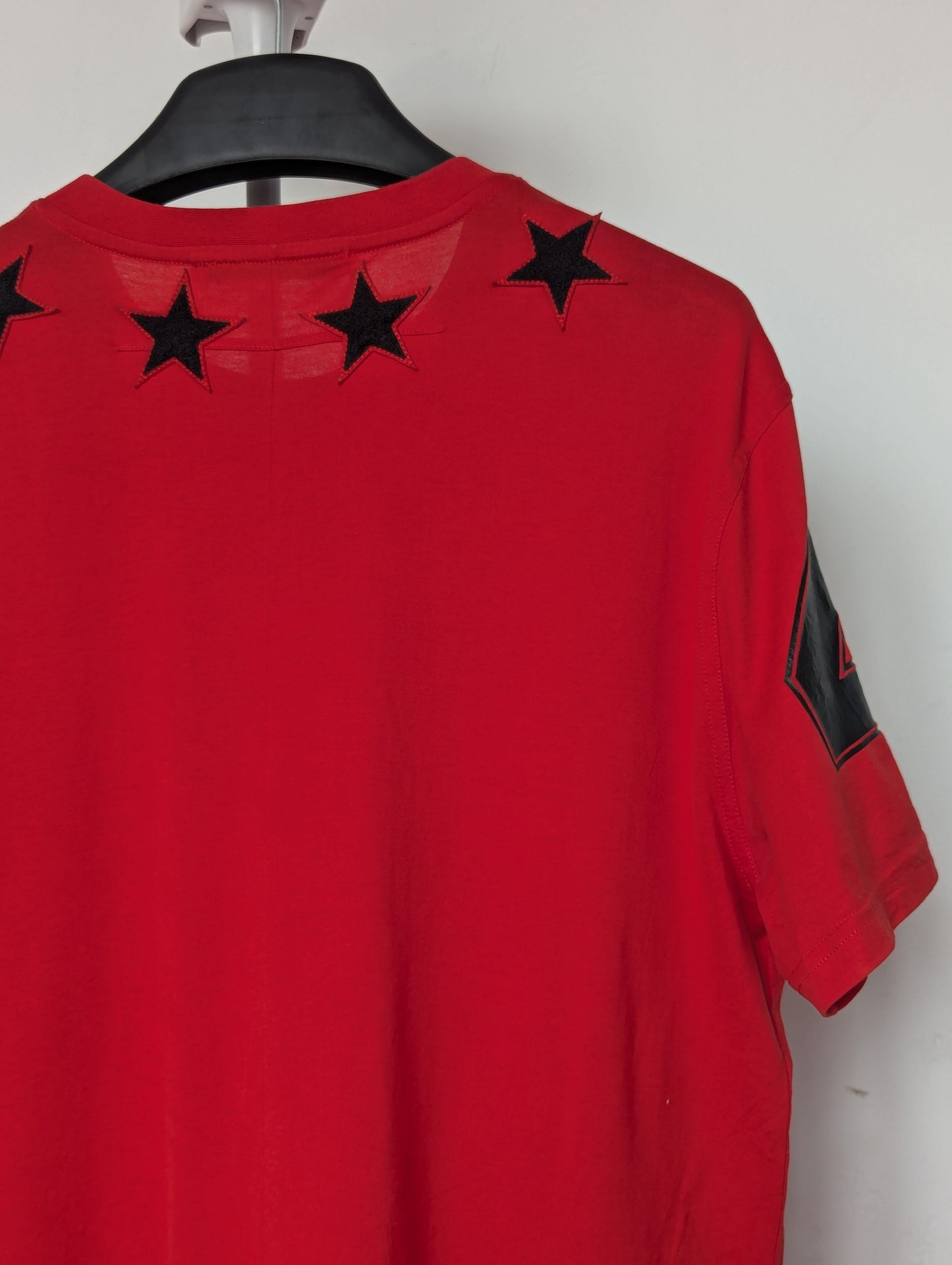Givenchy 47 Stars Cotton Red T Shirt Medium