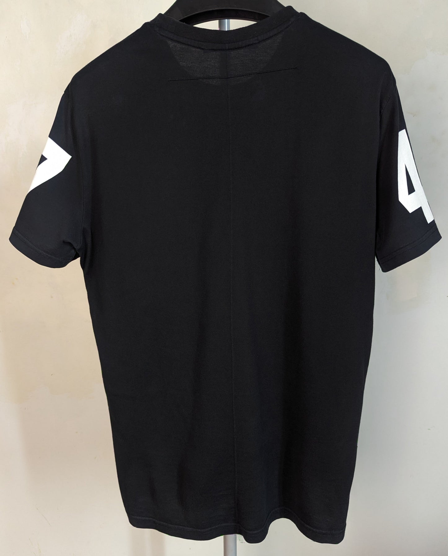 Givenchy Shark 47 Print Size Xs Cuban Fit