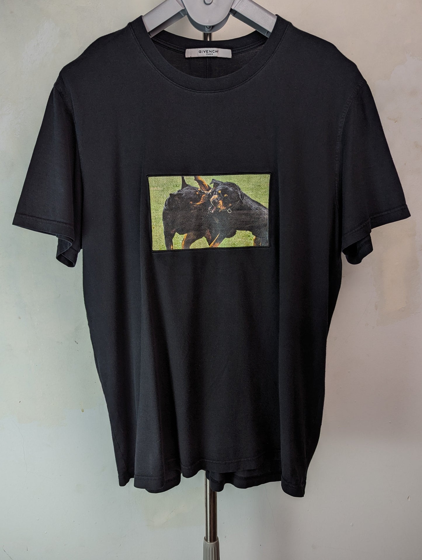 Givenchy Rottweiler Box Embroidery T Shirt Large